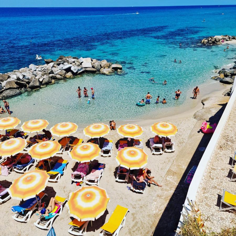 Hotel Resort Rocca Di Vadaro Capo Vaticano Kültér fotó